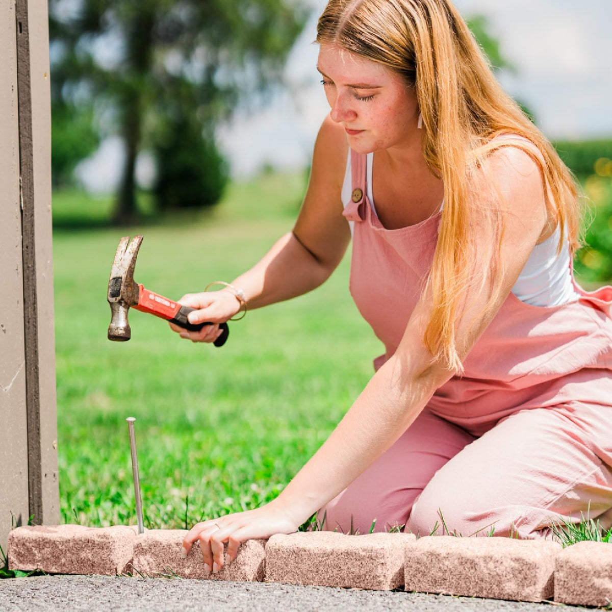 Beuta Landscape Edging | Garden Edging Border | Faux Stone Bricks for Lawn edging, Flower beds