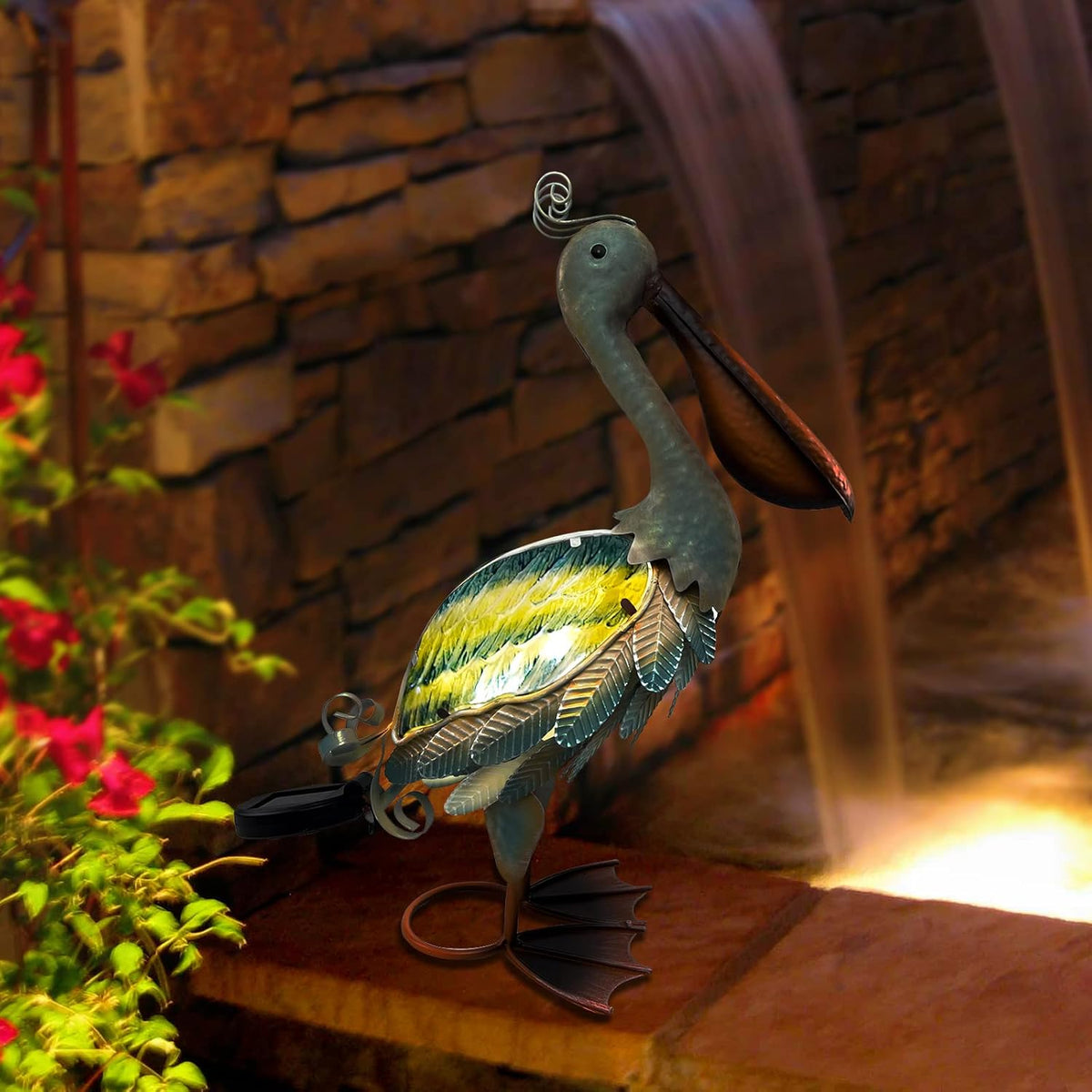 HONGLAND Solar Metal Pelican Statues Garden Sculpture & Statues, Glass Outdoor Pelican Yard Art