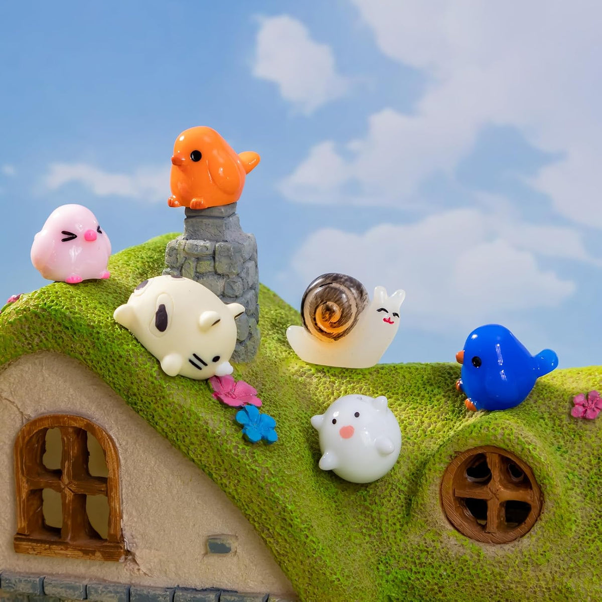 160 Styles Mini Resin Animals 160pcs Variety Tiny Animals Figures Miniature Little Small Figurines
