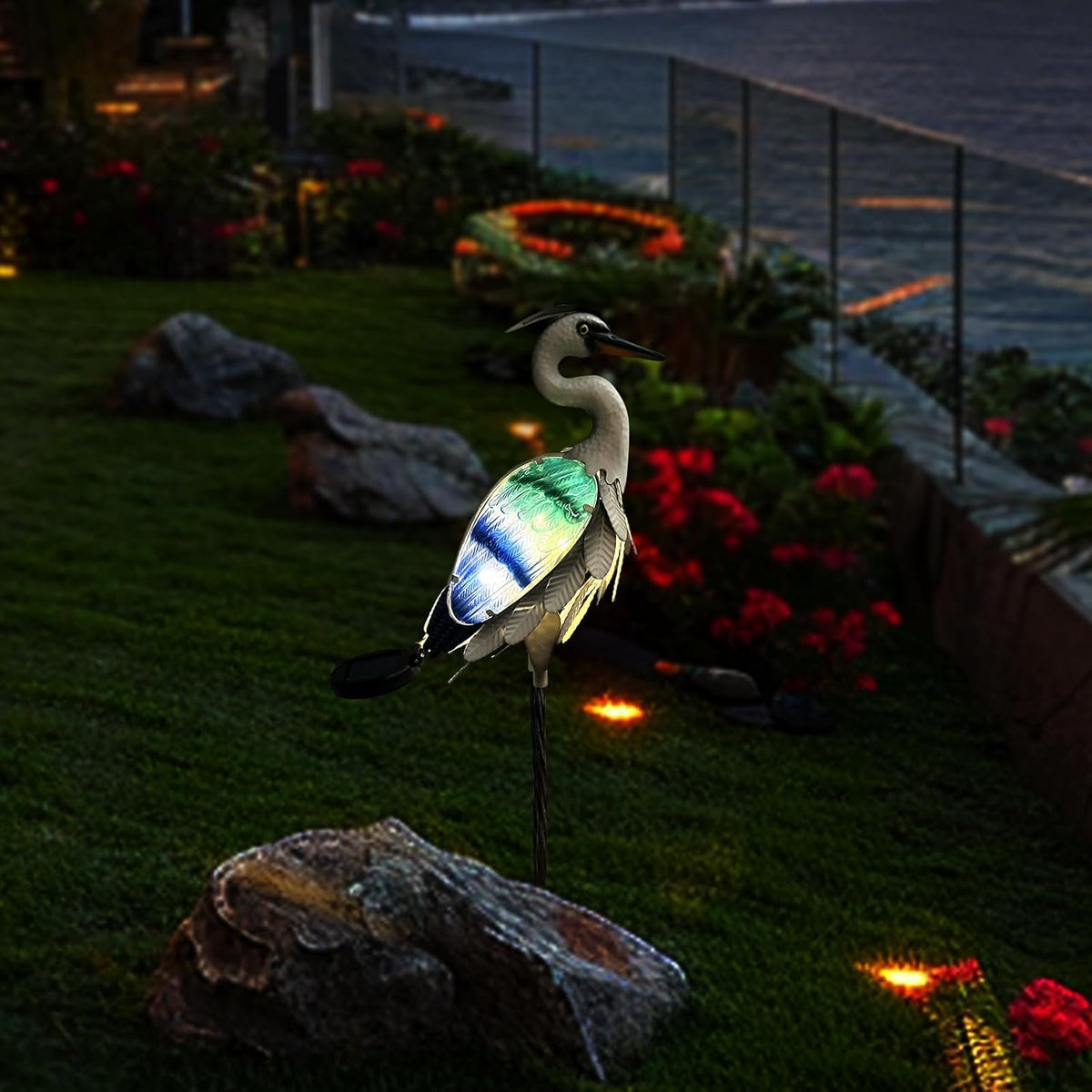 HONGLAND Solar Metal Crane Statue Garden Heron Sculpture, Glass Outdoor Heron Yard Art Coastal