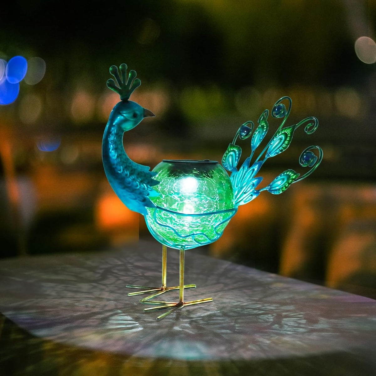 Solar Lantern Outdoor Decorative Waterproof LED Solar Lights Peacock Tabletop Lamp for Outdoor