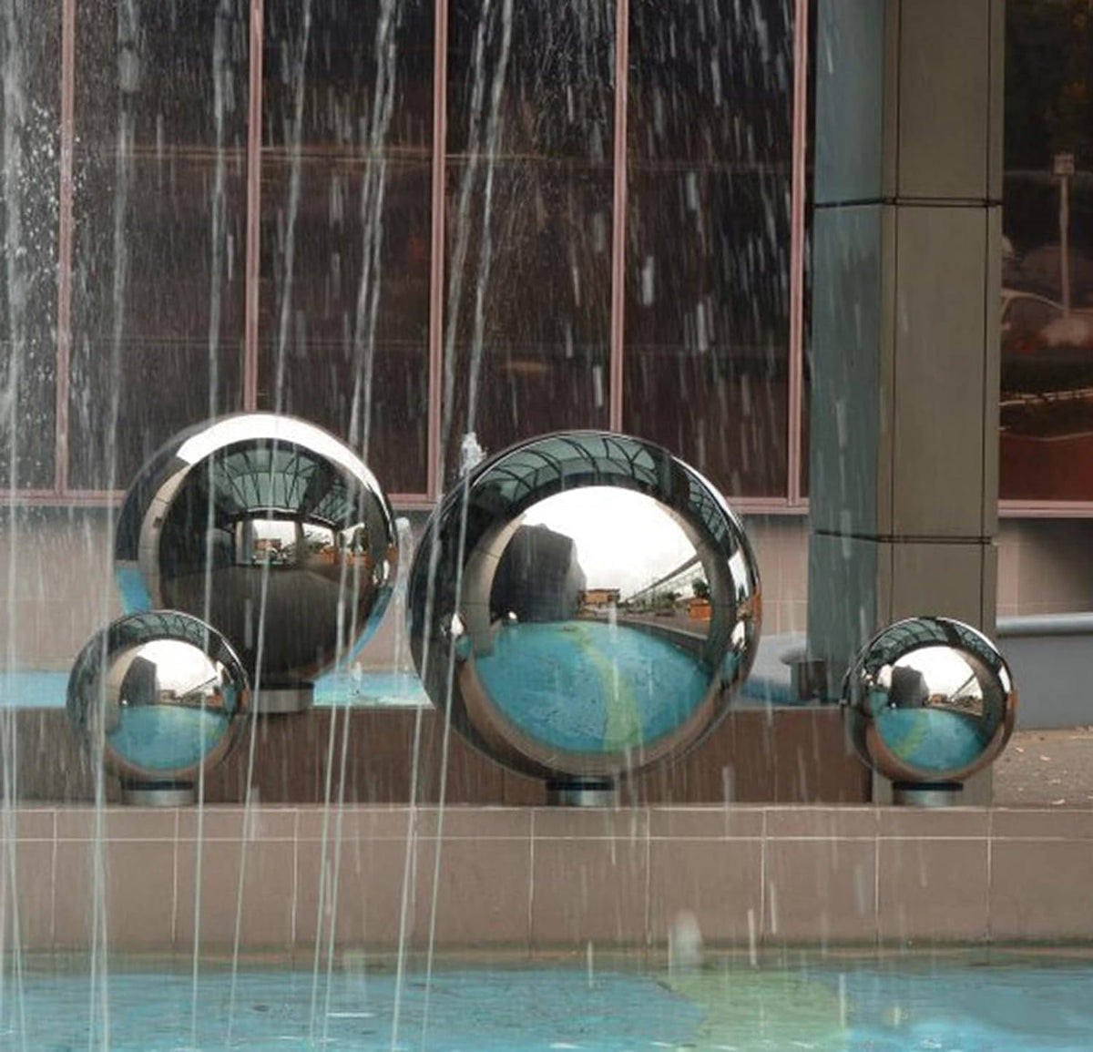 Nerien Gazing Ball, Stainless Steel Garden Mirror Globe, Polished Ornament Sphere, Hollow Floating