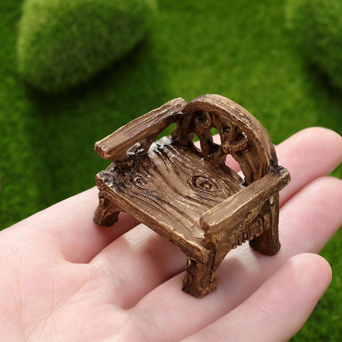 Skylety 12 Pieces Garden Furniture Ornaments Miniature Table and Chairs Set Village Micro Resin