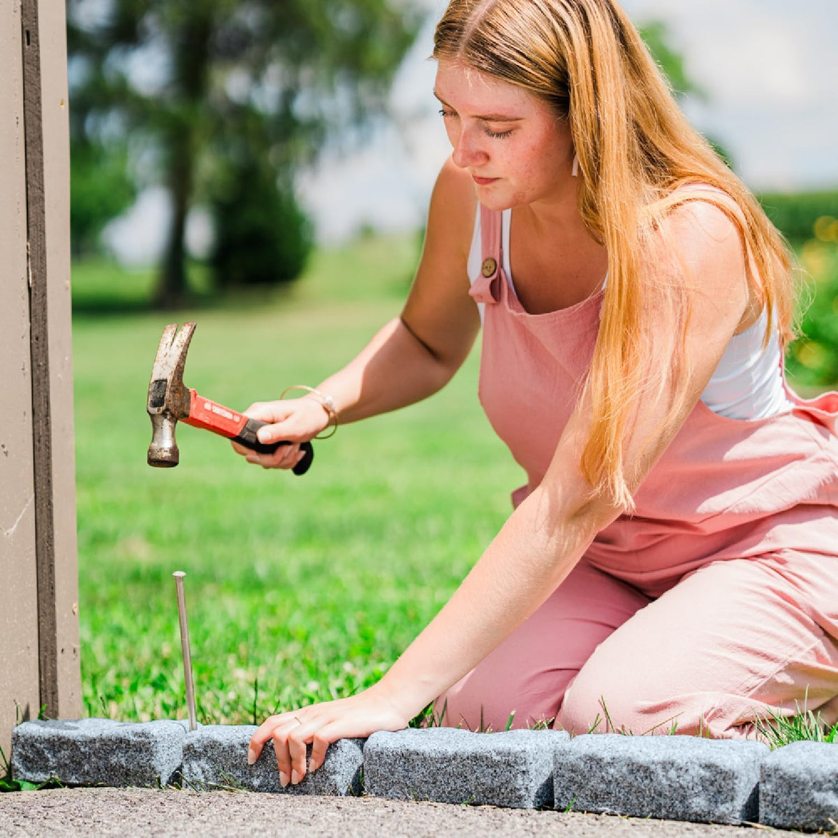 Beuta Landscape Edging | Garden Edging Border | Faux Stone Bricks for Lawn edging, Flower beds