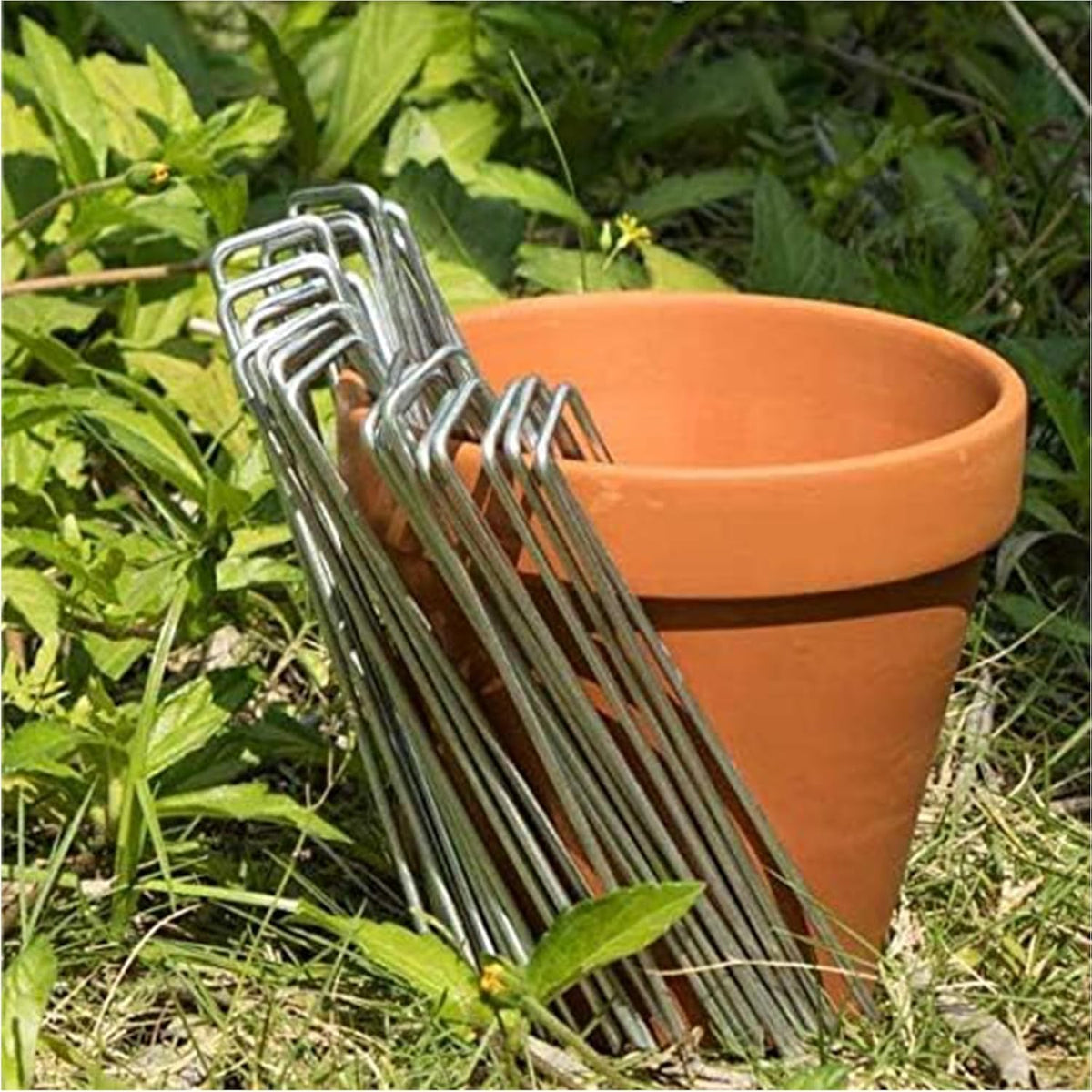 MySit 12" Garden Stakes Pins Landscape Staples 11Ga Tent Stakes 200Pack, Heavy Duty Galvanized