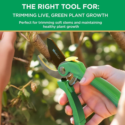 Miracle-Gro 8 in. Bypass Pruning Shears – 1/2 in. Cutting Capacity; Gardening Hand Pruner with