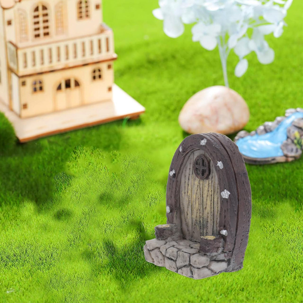 Mipcase Mini Garden Furniture Resin Simulation Wood Door for Micro Landscapes 5pcs Miniature Door