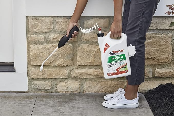 Tomcat Rodent Repellent for Indoor and Outdoor Mouse and Rat Prevention, Ready-to-Use, 1 gal.
