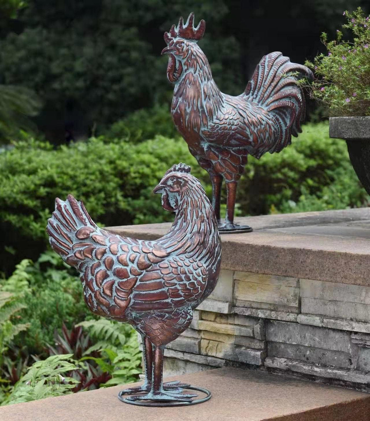 Metal Chicken Yard Decor, Farmhouse Metal Rooster Hen Yard Art, Outdoor Chicken Garden Statues