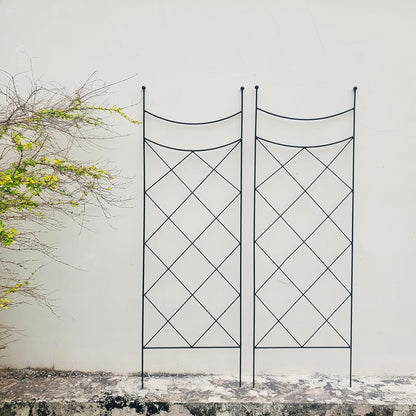 45.3" H x 15" W Metal Garden Trellis for Climbing Plants, Black Iron Trellis for Vines Plant Rose
