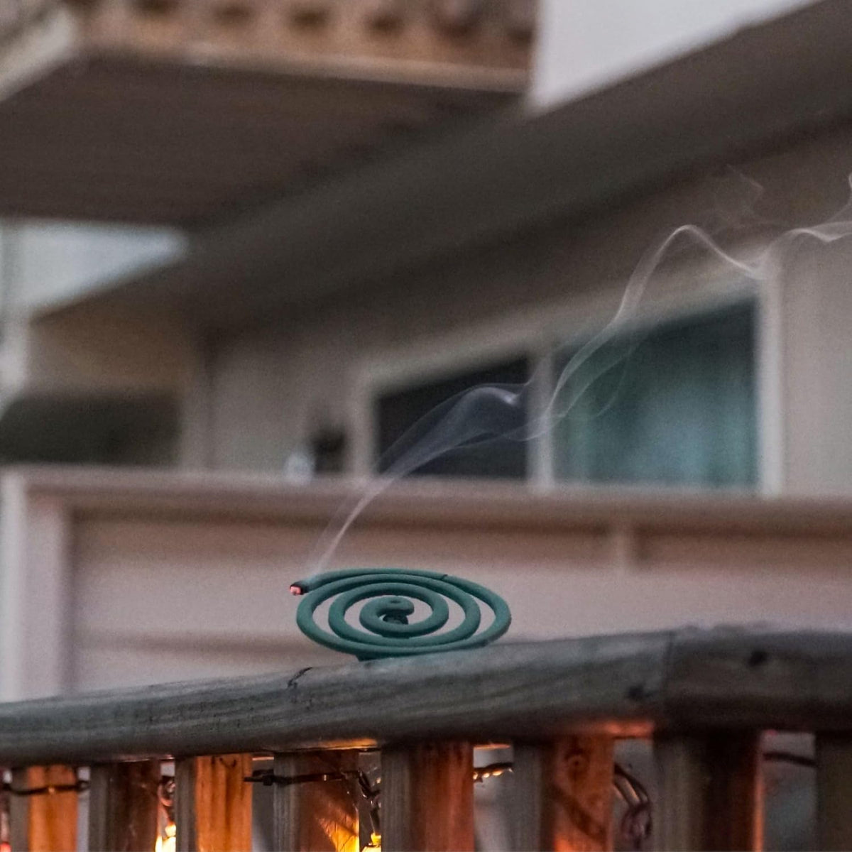PIC Mosquito Repelling Coils, Outdoor Mosquito Repellent, Up to 3 Hours Protection, 8-Feet Area