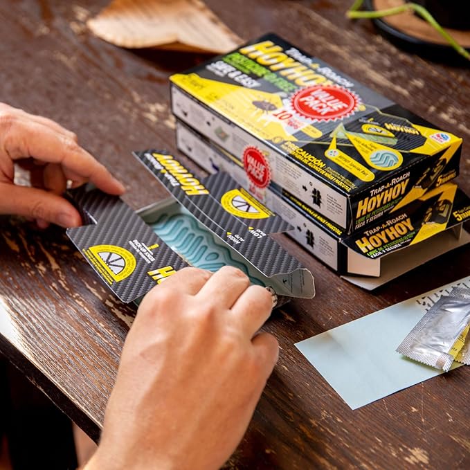 HOY HOY Trap A Roach - 100 Traps [20 Pack] Bait Glue Traps, Kids & Pet Safe Indoor Home, Sticky