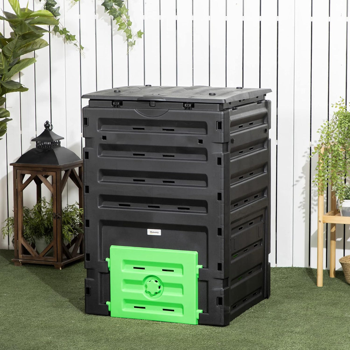 Outsunny Garden Compost Bin, 120 Gallon (450L) Garden Composter, BPA Free, with 80 Vents and 2