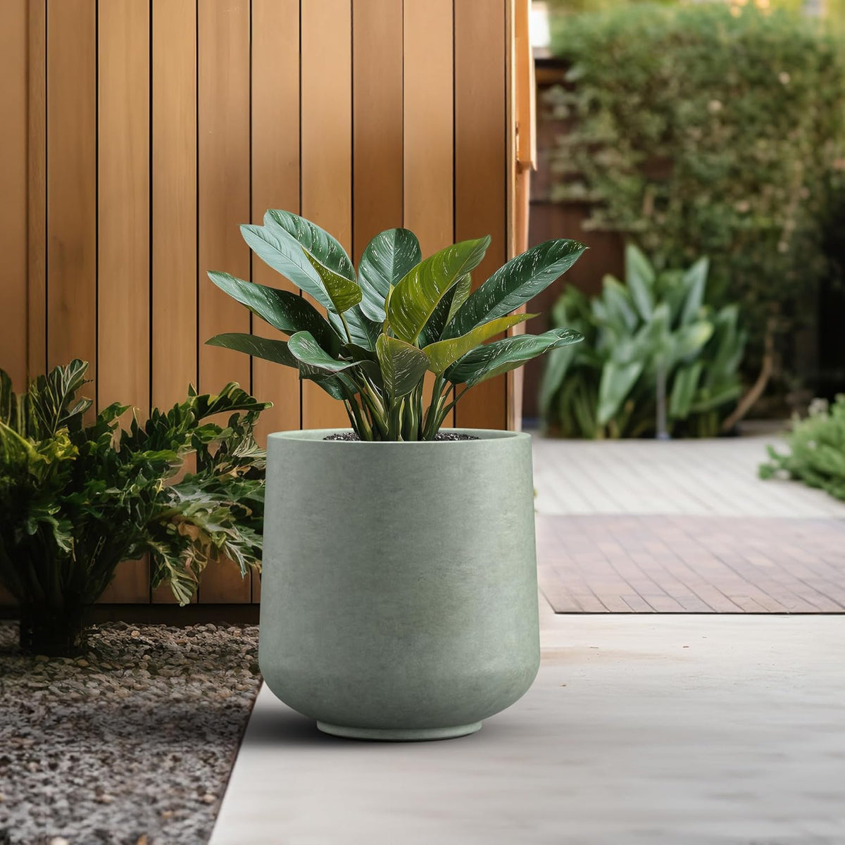 Kante 15.3" Dia Round Concrete Planter, Outdoor Indoor Large Plant Pots Containers with Drainage