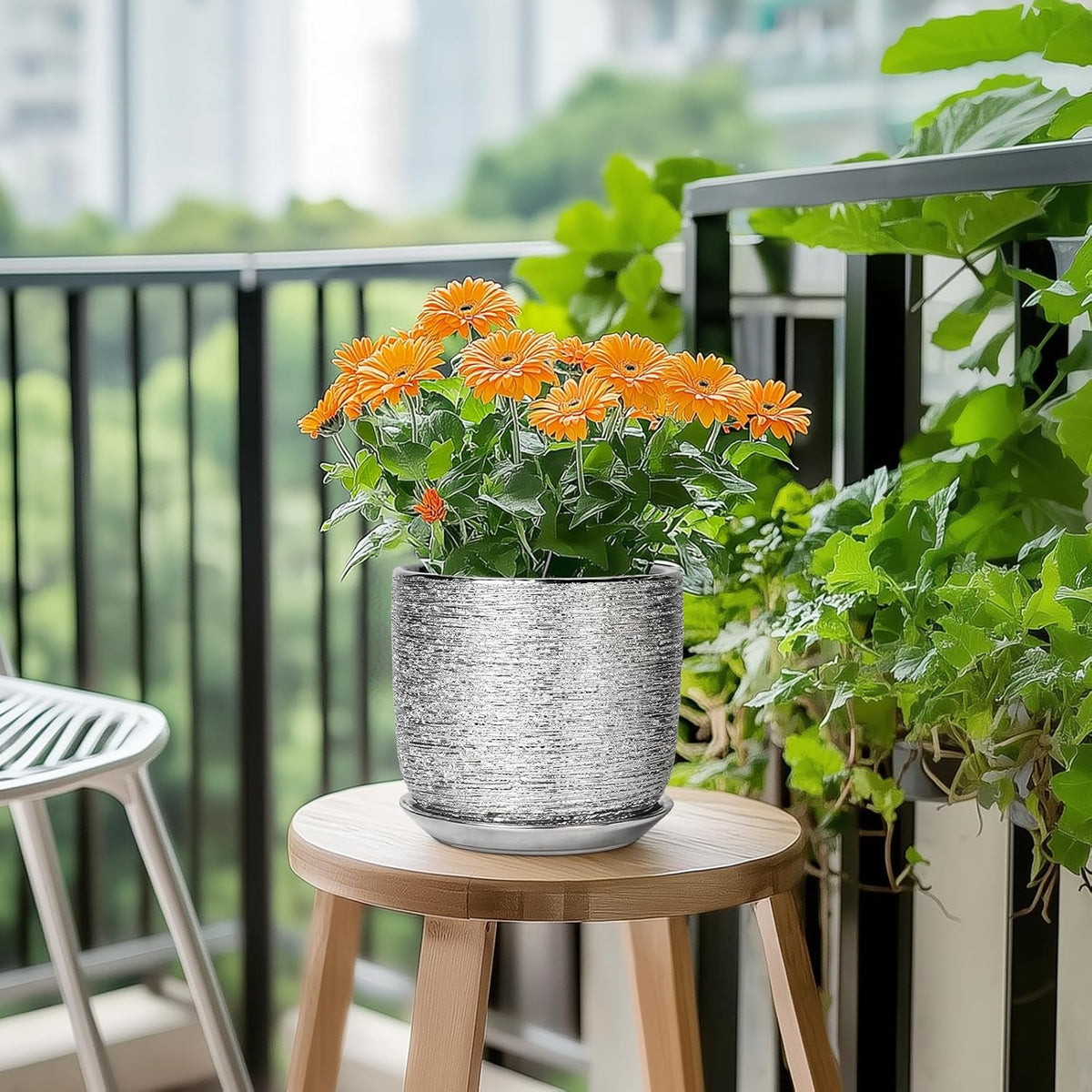 Ceramic Flower Pot - 7 Inch Ceramic Plant Pot for Indoor Flowers, Modern Outdoor Round Planter with