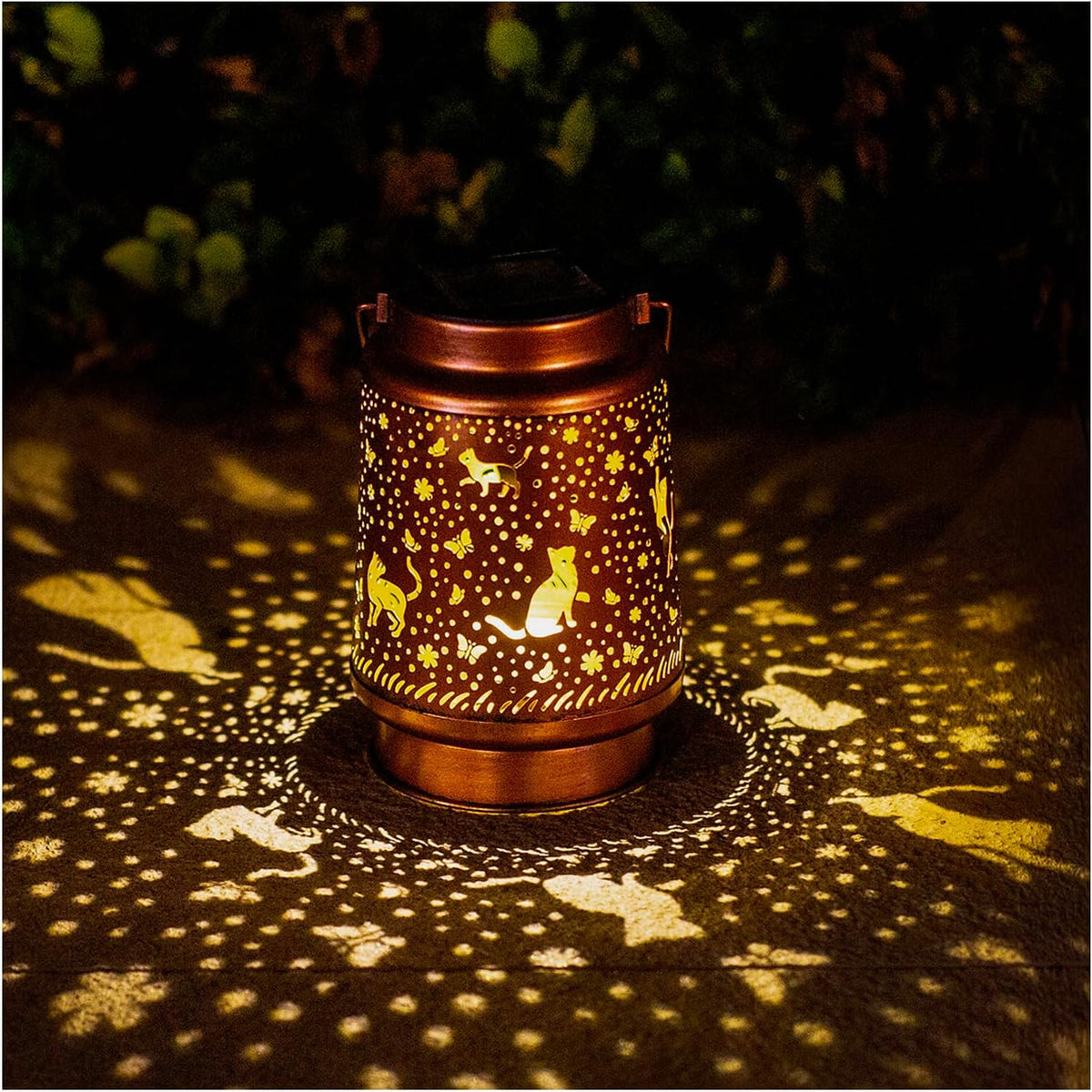 Cat Solar Lanterns Outdoor Waterproof Hanging Solar Lights Cat Gifts for Women Men Metal Decorative