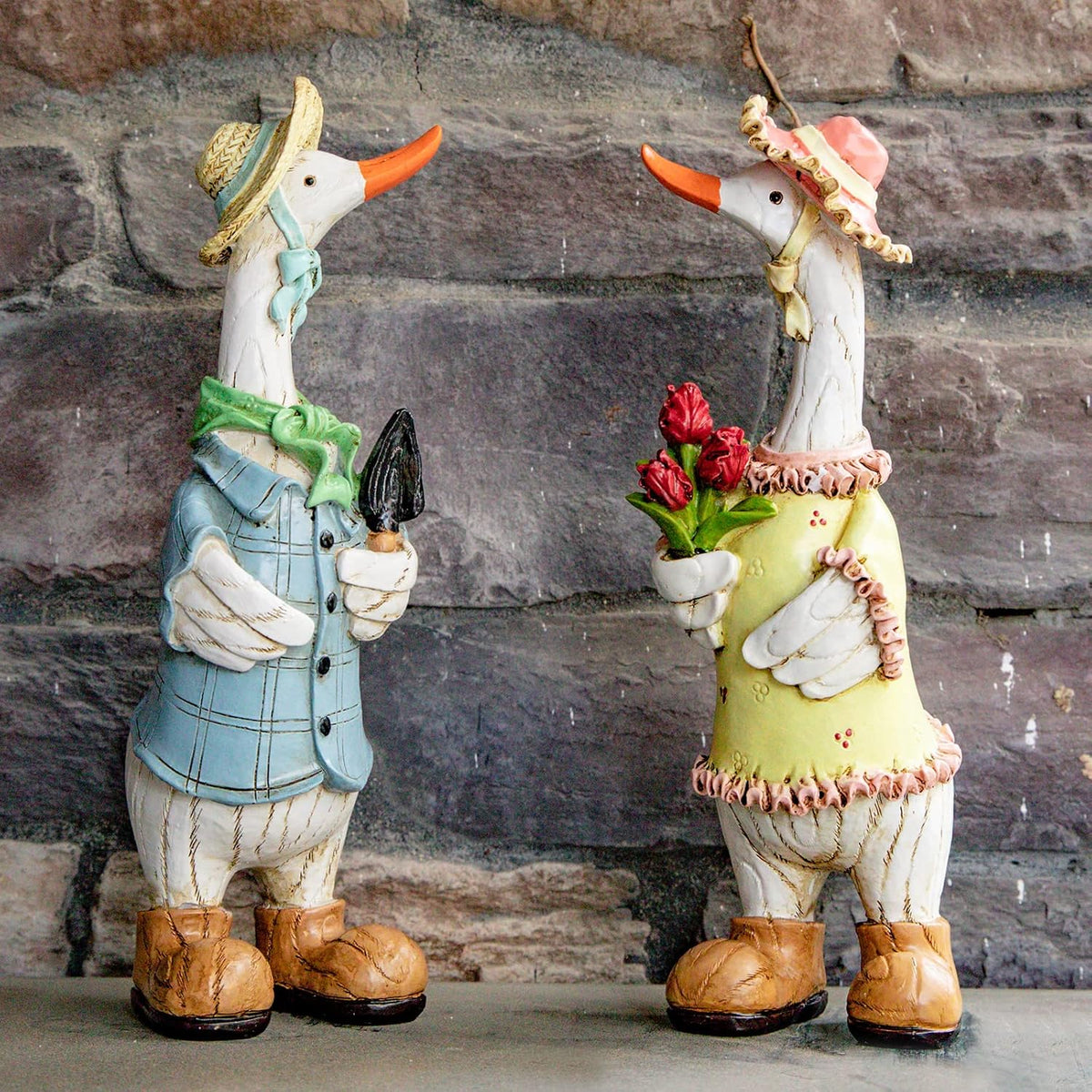 Garden Statues Couple Duck, Funny Cartoon Duck Garden Statues Indoor Outdoor Decorations Cute Ducks