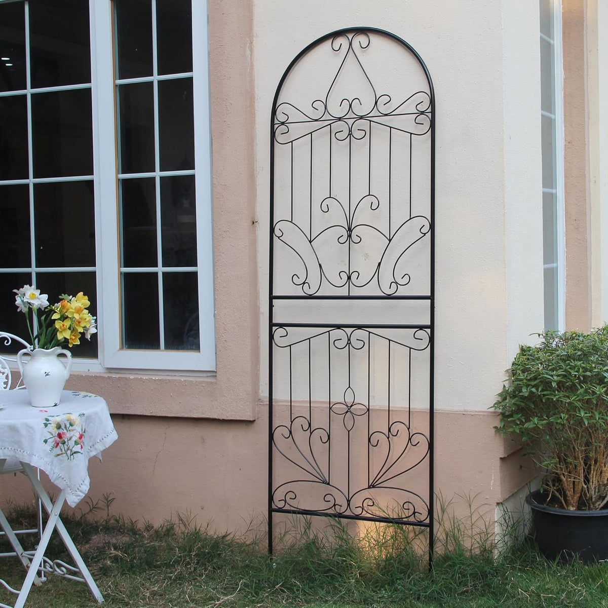 SCENDOR Metal Trellis 82.7" H x 26.7" W Powder-Coated Black Attractive Plant Support Garden Trellis