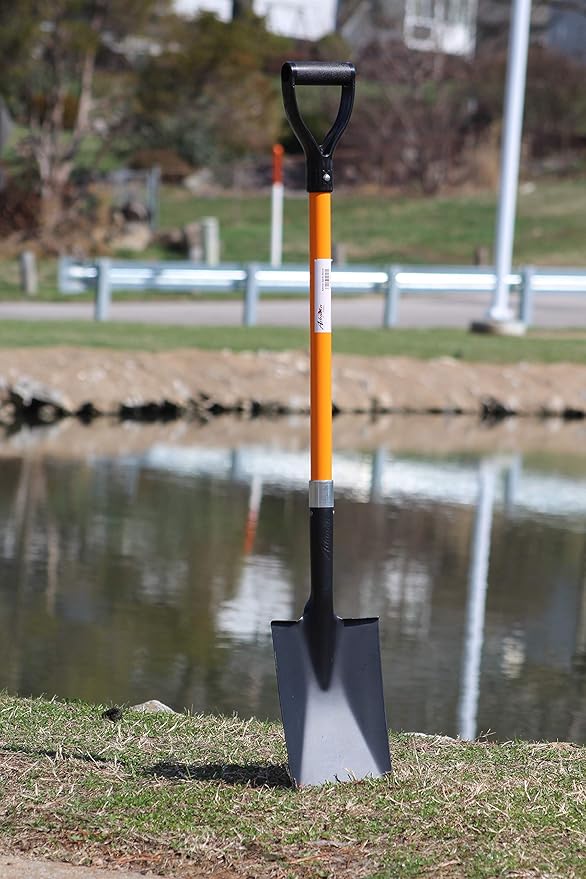 Ashman Spade Shovel (1 Pack) – 41 Inches Long D Handle Grip – The Single Shovel Weighs 2.2 Pounds