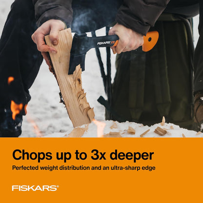 Fiskars X7 Hatchet Lightweight Wood Splitter for Small to Medium Size Kindling with Proprietary