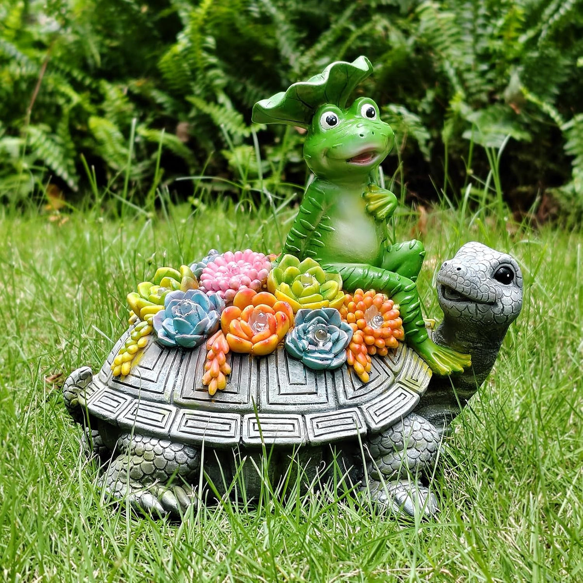 ILLUMINEW Solar Garden Outdoor Statues Turtle& Frog with Succulent and 8 LED Lights, Turtle