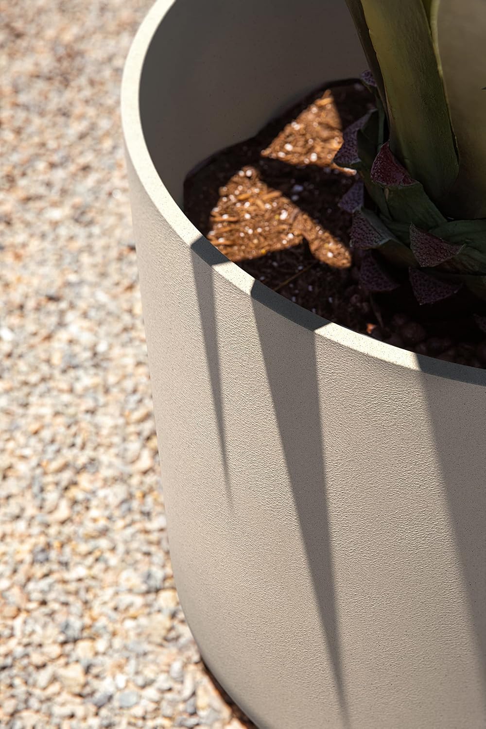 Veradek Round Lima Plastic Planter Pots for Indoor/Outdoor Garden Use, Sand Color, 5 Year Warranty