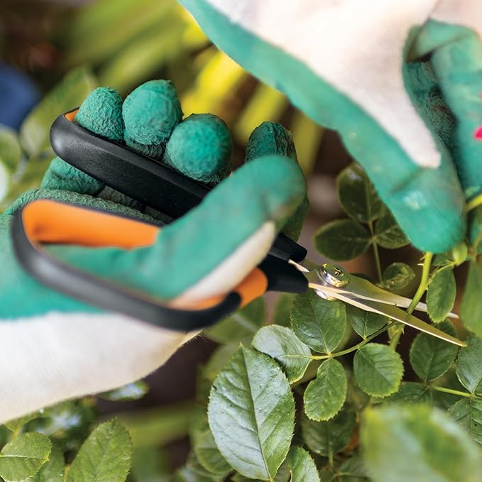 Fiskars Comfort Loop Pruning Snips, Garden Gifts for Women, Extra Large SoftGrip Handle, Yard and