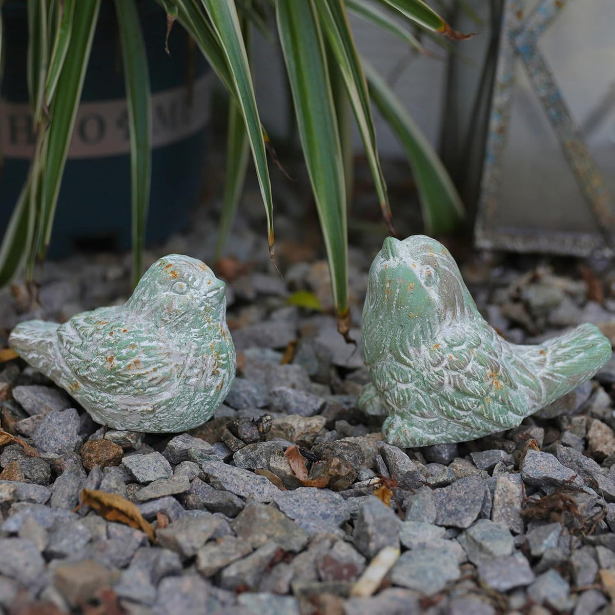 BIG FORTUNE Outdoor Bird Statues Bird Decor Figurines for Home Cement Bird Sculpture for Patio Yard