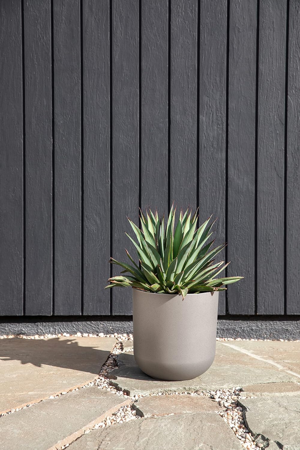 Veradek Round Lima Plastic Planter Pots for Indoor/Outdoor Garden Use, Gray, Suitable for Small to