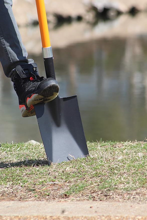 Ashman Spade Shovel (1 Pack) – 41 Inches Long D Handle Grip – The Single Shovel Weighs 2.2 Pounds