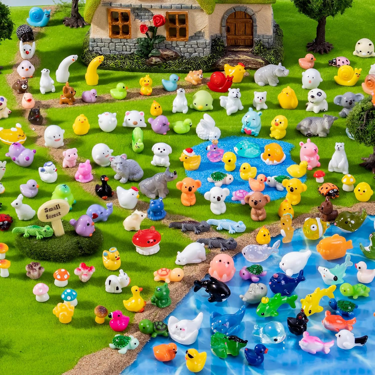 160 Styles Mini Resin Animals 160pcs Variety Tiny Animals Figures Miniature Little Small Figurines
