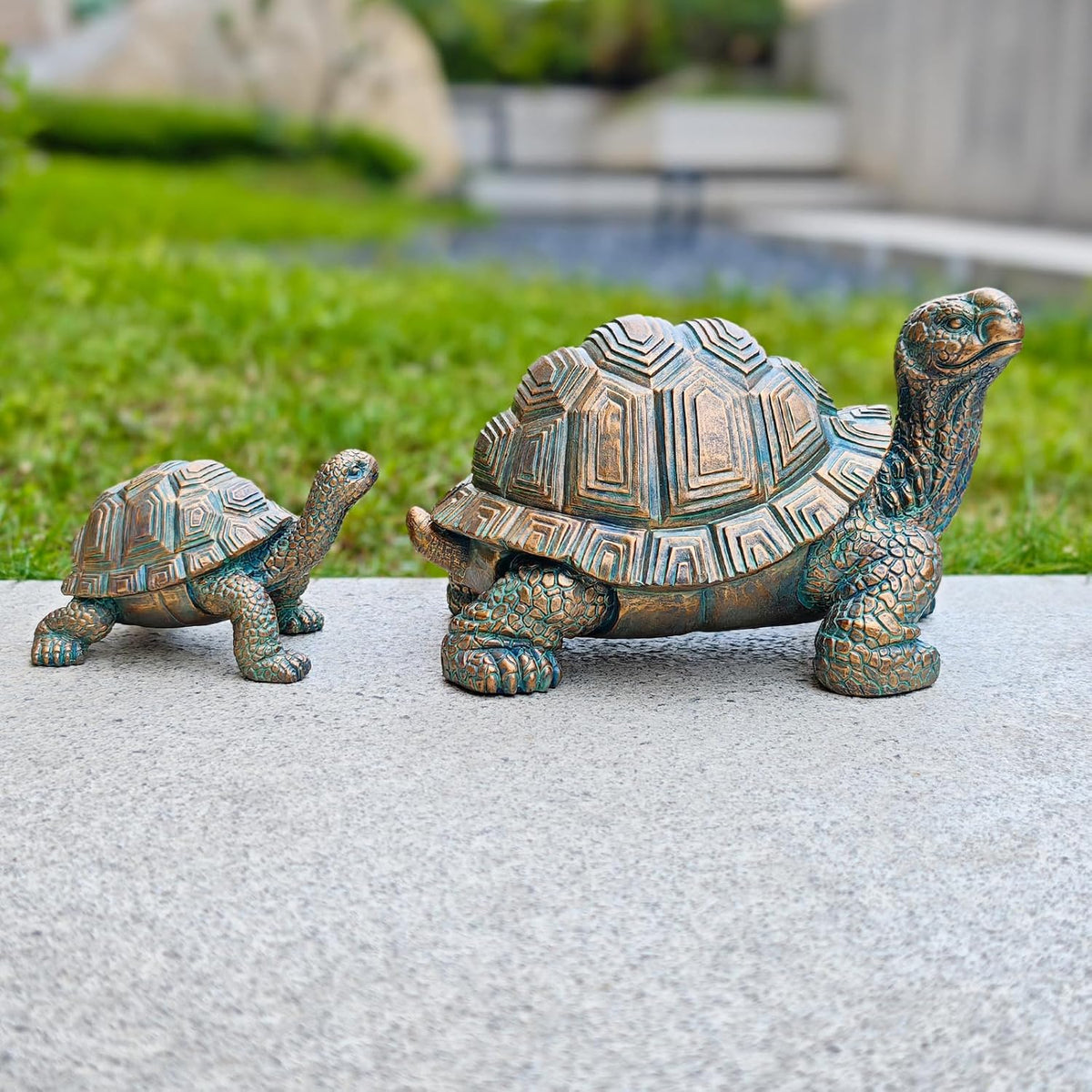 2 Pcs Outdoor Garden Turtle Statue, Cute Turtle Statue with Baby for Garden, Patio, Lawn, Outdoor