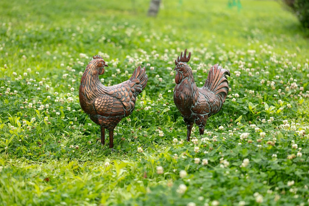 Metal Chicken Yard Decor, Farmhouse Metal Rooster Hen Yard Art, Outdoor Chicken Garden Statues