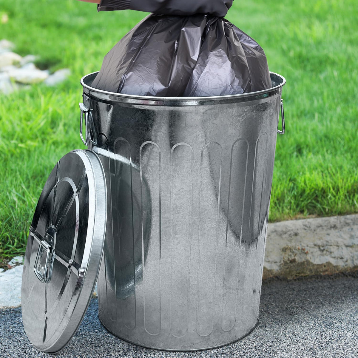 Plexon 20 Gallon Metal Trash Can with Lid Outdoor Galvanized Steel Large Garbage Can