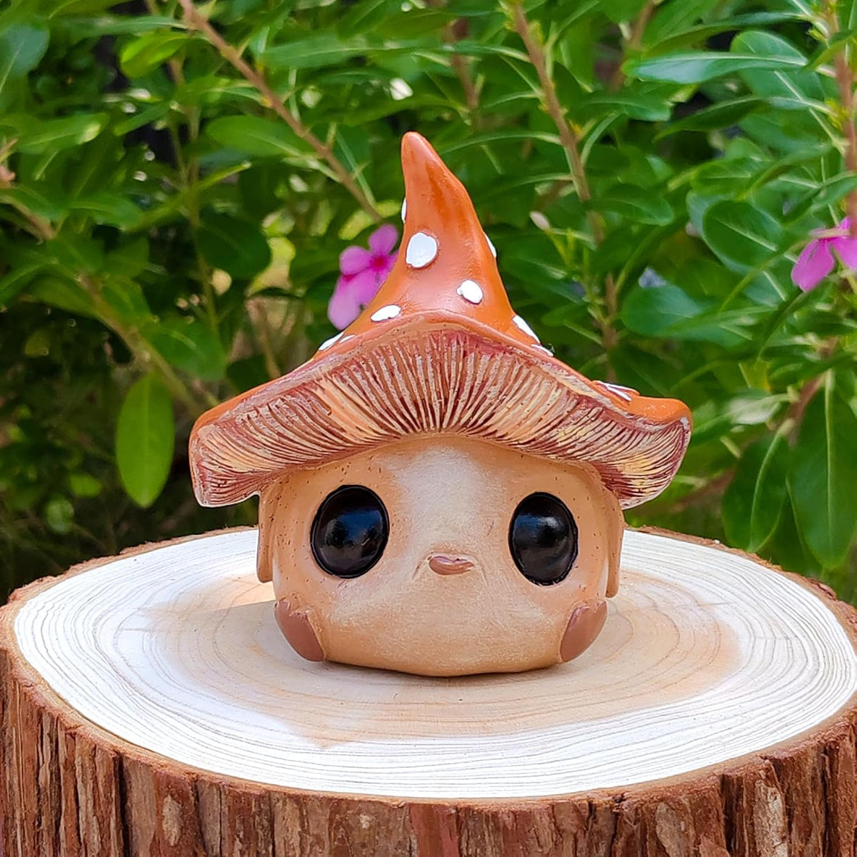 Whimsical Mushroom Garden Statue, Garden Mushrooms Outdoor Decor Gnome Garden Decor Fairy Garden