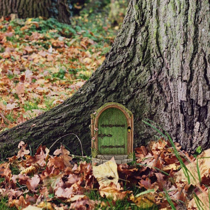 JJLFresheners 3Pcs Green Fairy Door Wooden Miniature Fairy Garden Doors Outdoor Mini Gnome House