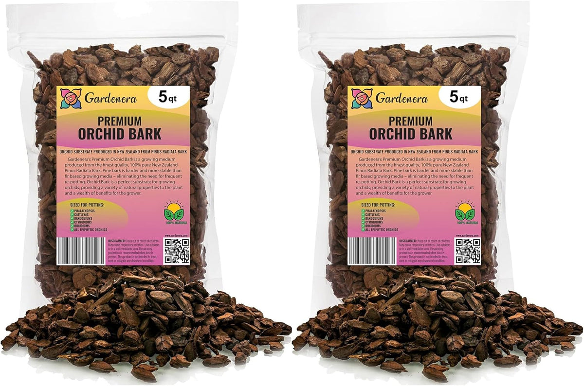 GARDENERA New Zealand Pinus Radiata Bark - 10 Quart - Organic Hand Mixed New Zealand Orchiata Pine