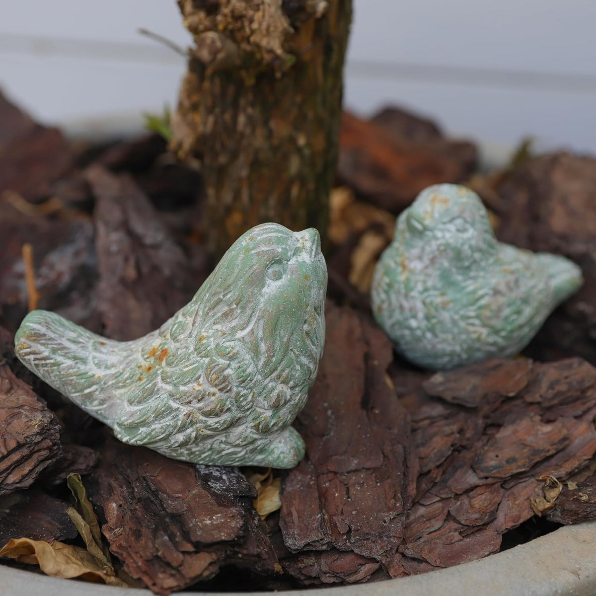 BIG FORTUNE Outdoor Bird Statues Bird Decor Figurines for Home Cement Bird Sculpture for Patio Yard