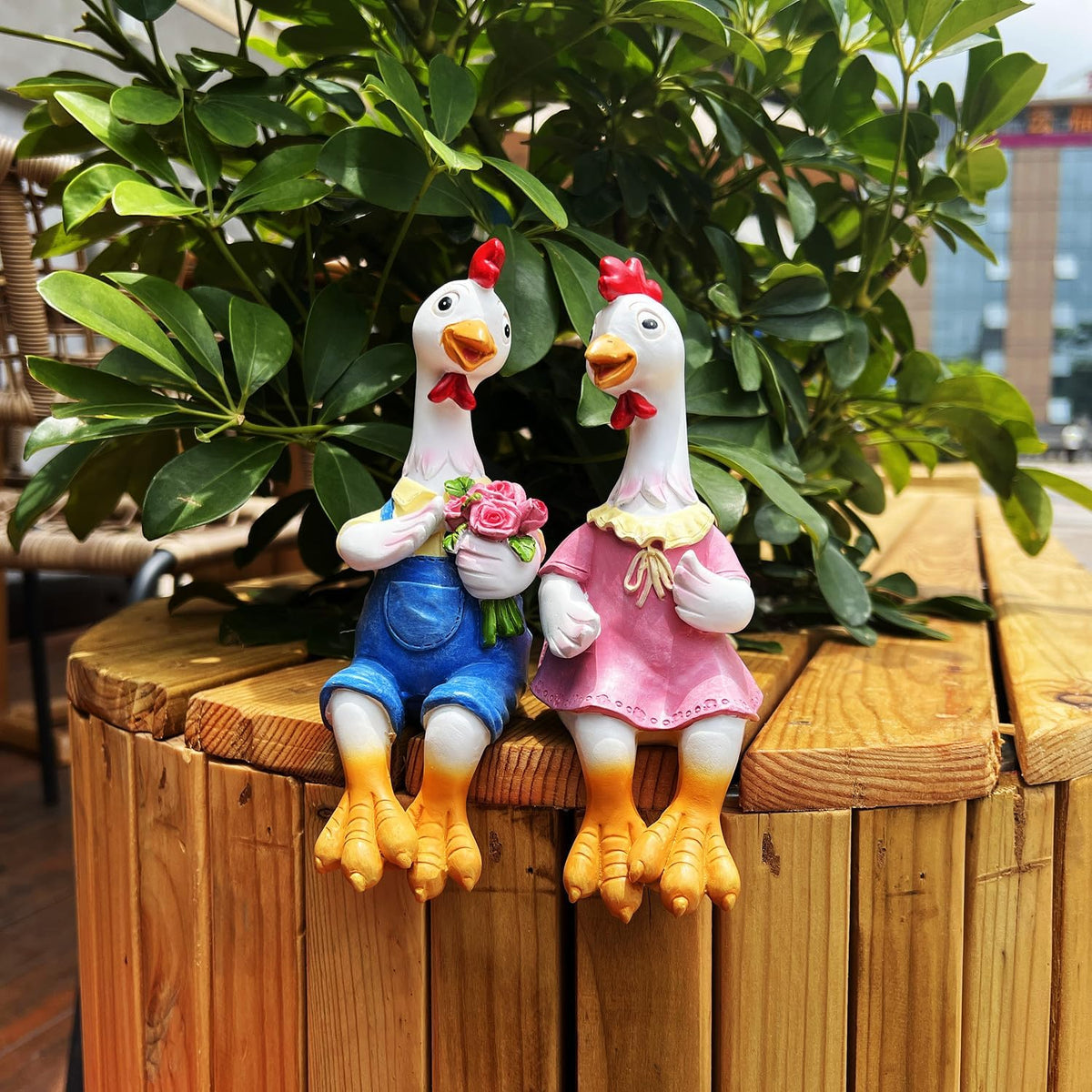 Handside Couple Duck Garden Statues Cartoon Resin Cute Sitting Chicken Sculpture Goose Lovers