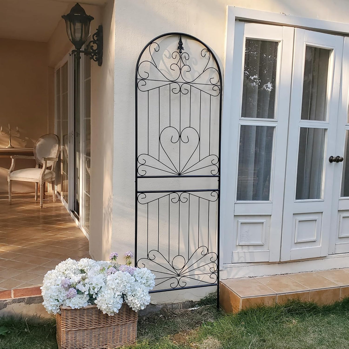 SCENDOR Metal Trellis 82.7" H x 26.7" W Powder-Coated Black Attractive Plant Support Garden Trellis
