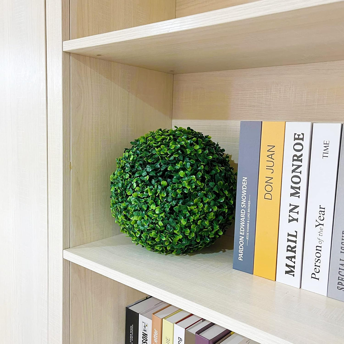 Sunnyglade 2 PCS 10 inch 4 Layers Artificial Plant Topiary Ball Faux Boxwood Decorative Balls for