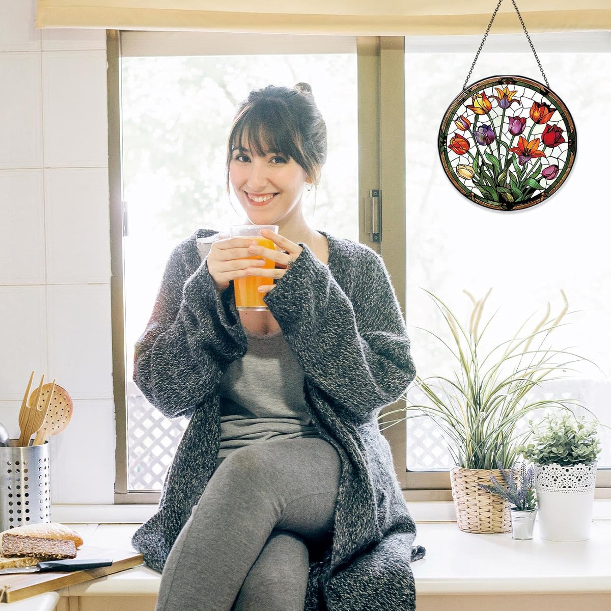 Tulip Stained Glass Window Hanging Botanical Sun Catcher Decor Tulip Lover Gifts for Women