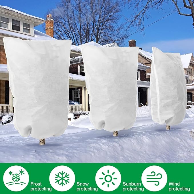 Plant Covers Freeze Protection 10 x 10 ft Extra Large Frost Cloth Plant Covers with Zipper