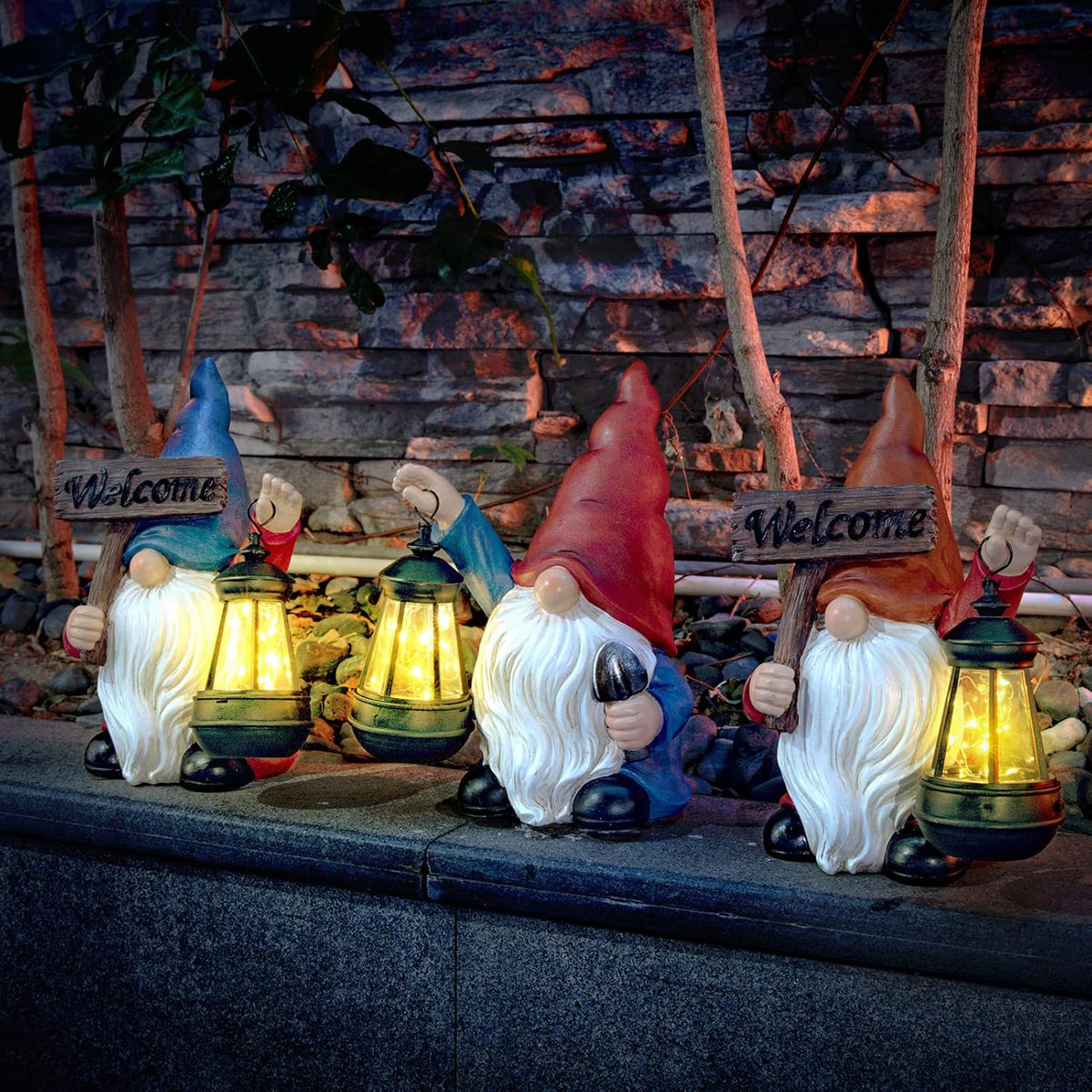 Garden Gnomes Statues Outdoor Decor with Shovel Solar Gnome with Lantern LED Lights,Terrace Xmas