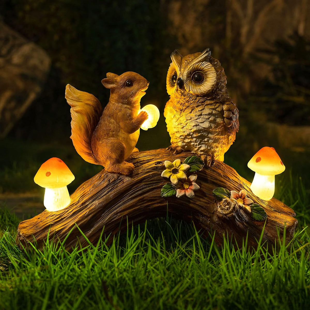 Solar Owl Garden Statues Outdoor Decor Resin Owl Squirrel Figurine with Mushroom Lights for Patio