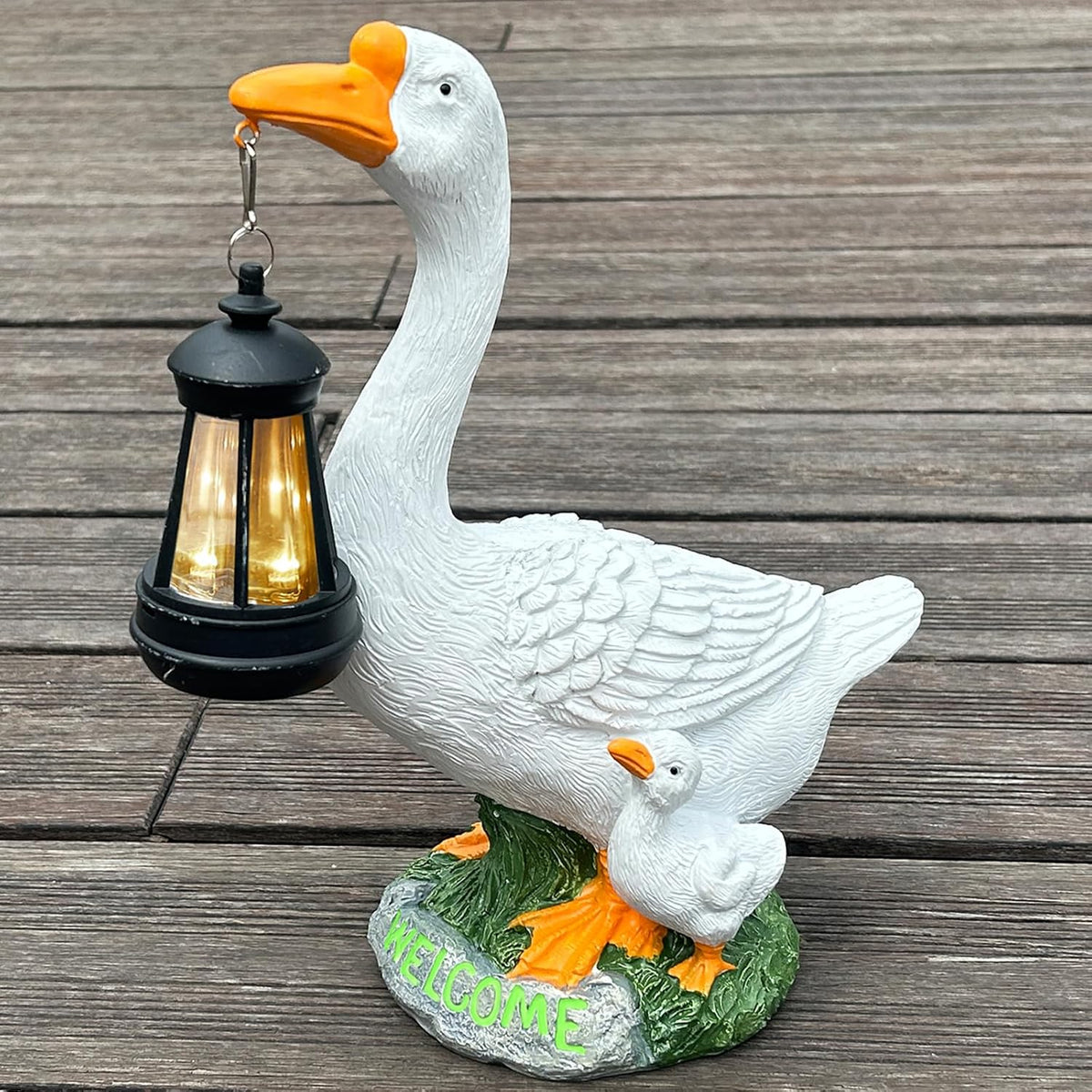 Solar Porch Goose Statue, Outdoor Goose Decor with Lantern for Yard Lawn Patio Balcony, Birthday
