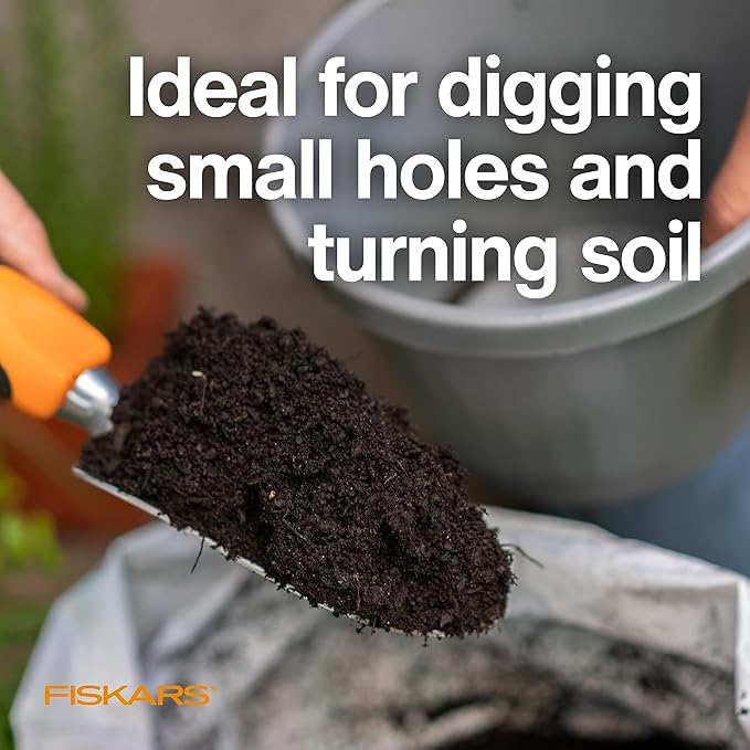 Fiskars Ergo Garden Trowel for Digging and Planting, Heavy Duty Gardening Hand Tool with Hanging