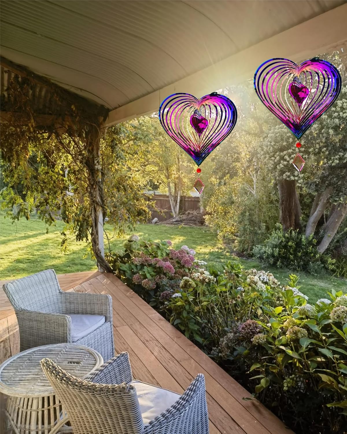 3D Heart Wind Spinner - Flowing Light Effect, Purple-Green Gradient Metal Spinner for Outdoor