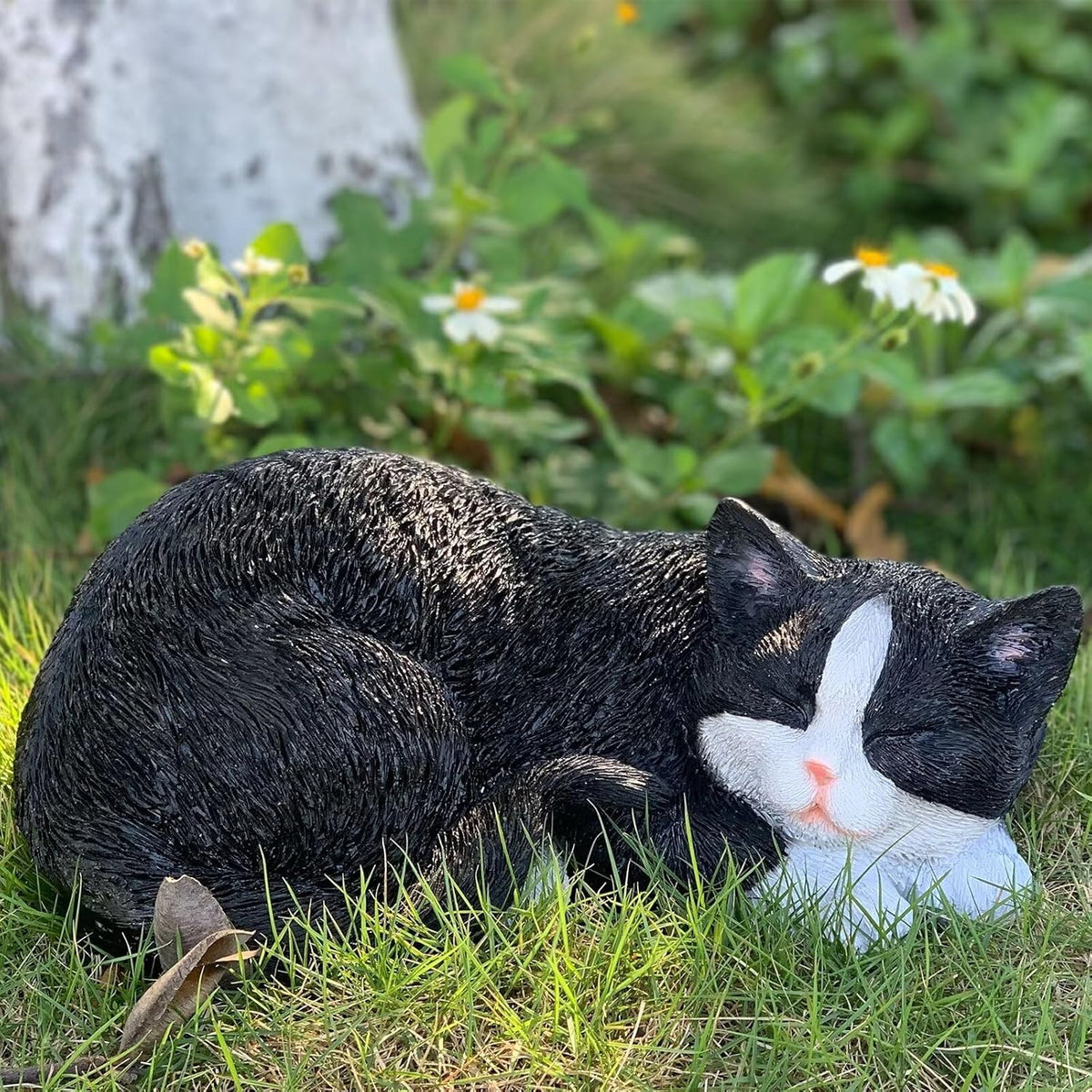 Cat Statue Outdoor Cat Figurines Garden Decor, Black Tabby Statue Figurine Decor Sculpture for