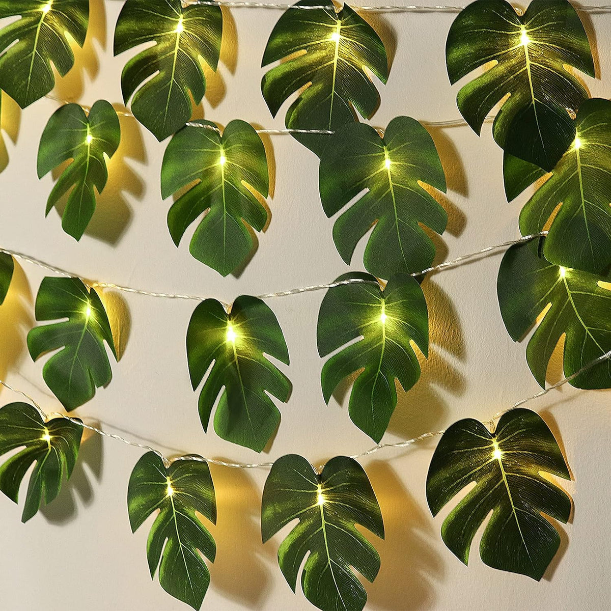 RECUTMS 20LED Monstera Leaf String Lights, Tropical Artificial Rattan Palm Leaves Wall Hanging Vine